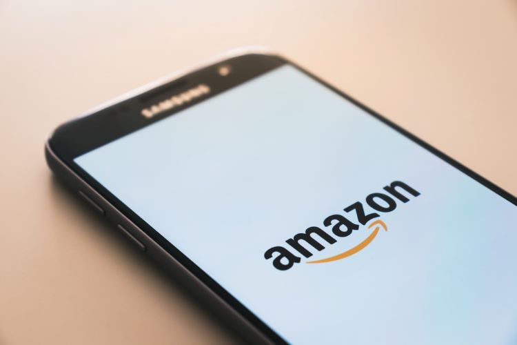 amazon_phone.jpg